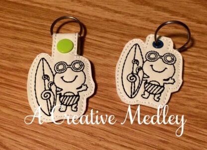Doodle It Surfer frog Keyfob
