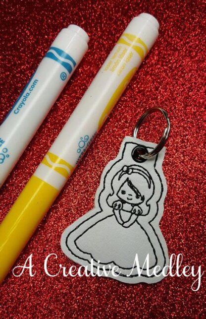 In the hoop Doodle It Apple Princess Keyfob