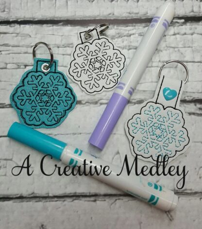 Doodle It Snowflake Keyfob